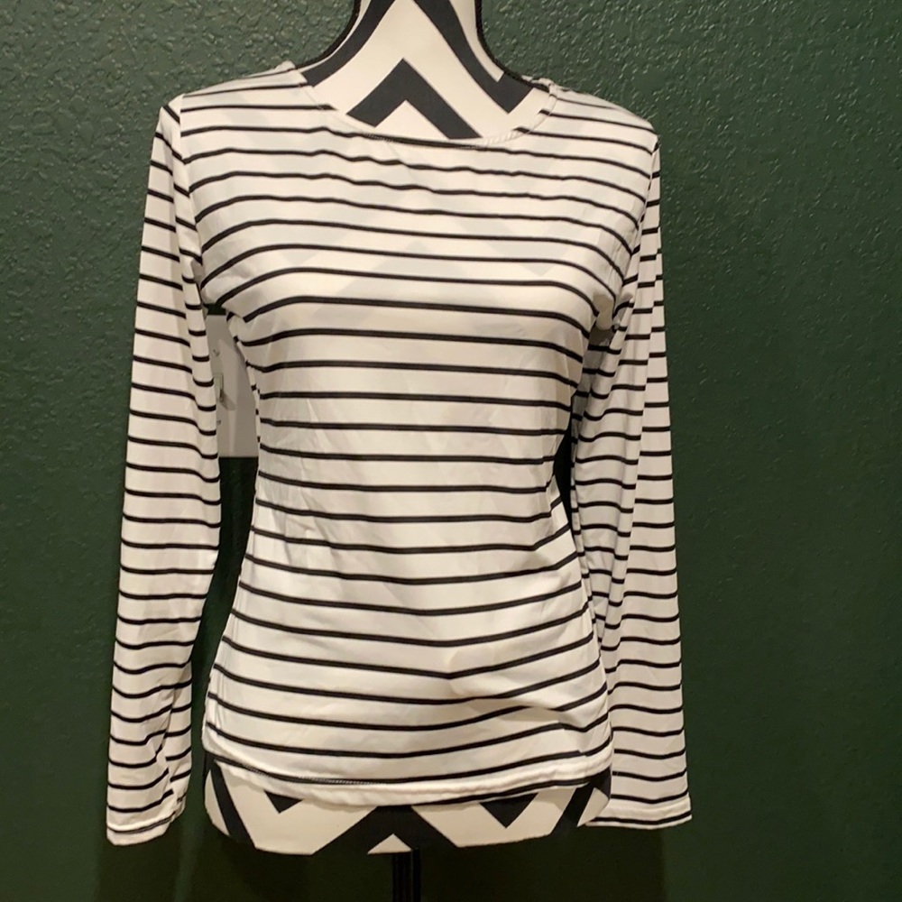 Stripped top